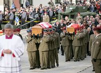 dwnld78_rocznica_katastrofy_smolenskiej_20100418_funeral076.jpg