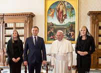 dwnld034_andrzej_duda_5_lat_prezydentury_20151109_watykan_para_prezydencka_papiez_franciszek_20151109_hre_1292.jpg