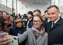 dwnld160_04_ks2_3180.jpg