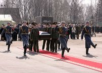 dwnld16_rocznica_katastrofy_smolenskiej_20100411_resize_of_img_5062.jpg