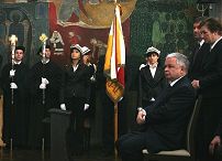 1903185464.jpg