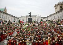dwnld40_rocznica_katastrofy_smolenskiej_20100414_img_5880.jpg