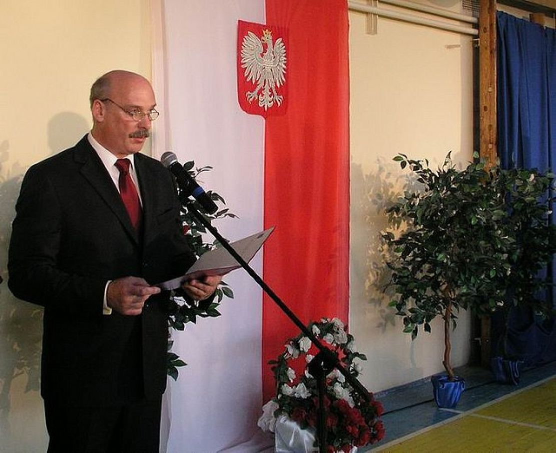 2008340464.jpg