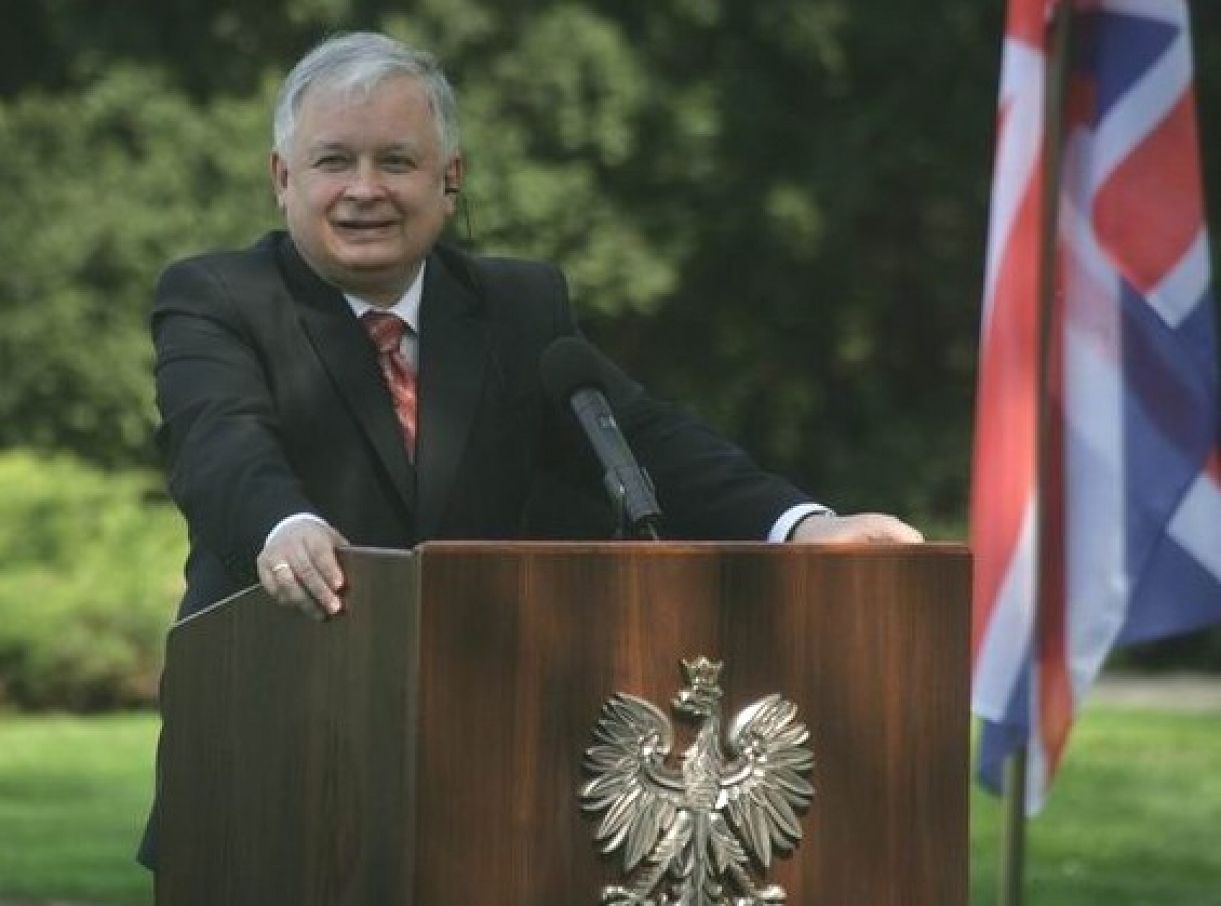 779578537.jpg