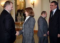 2004095491.jpg