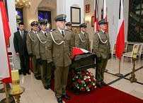 dwnld24_rocznica_katastrofy_smolenskiej_20100411_045l6993.jpg
