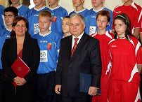 2002156736.jpg