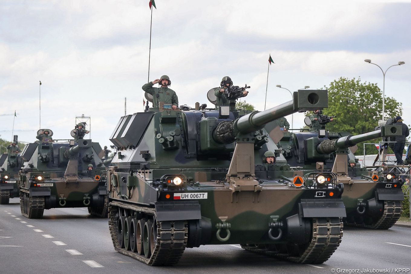 dwnld18_103_prezydent_andrzej_duda_defilada_3maja_gj.jpg