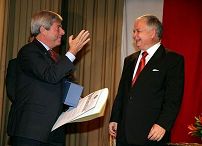 1831517814.jpg