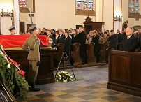 1819003236.jpg