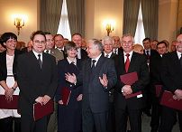 801255185.jpg