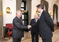 214998928.jpg