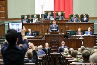 dwnld113151637.jpg