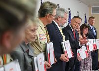dwnld76_34_andrzej_duda_odznaczenia_polonia_usa_jsz_9367_1.jpg