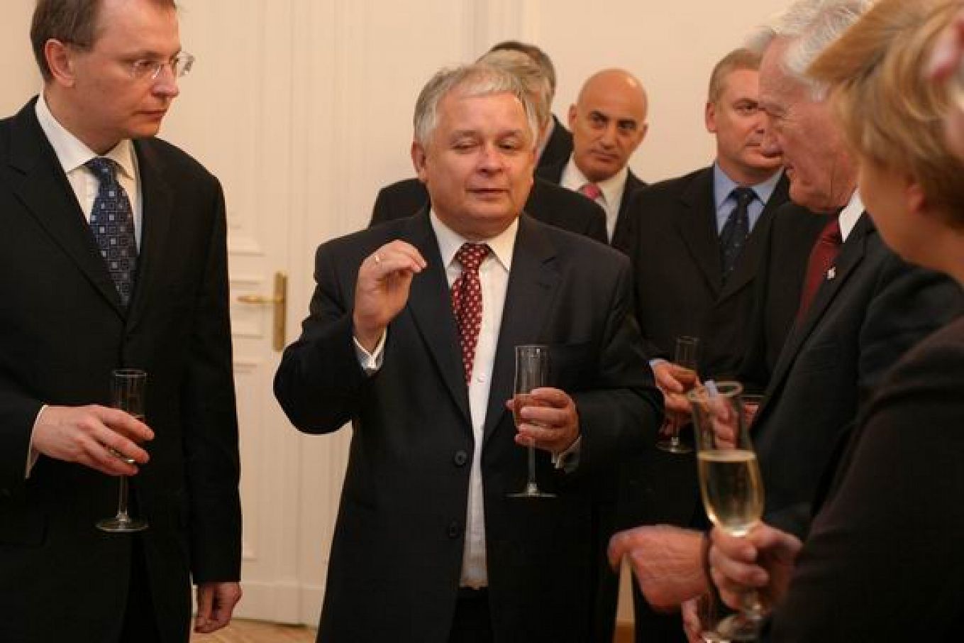 2010663442.jpg