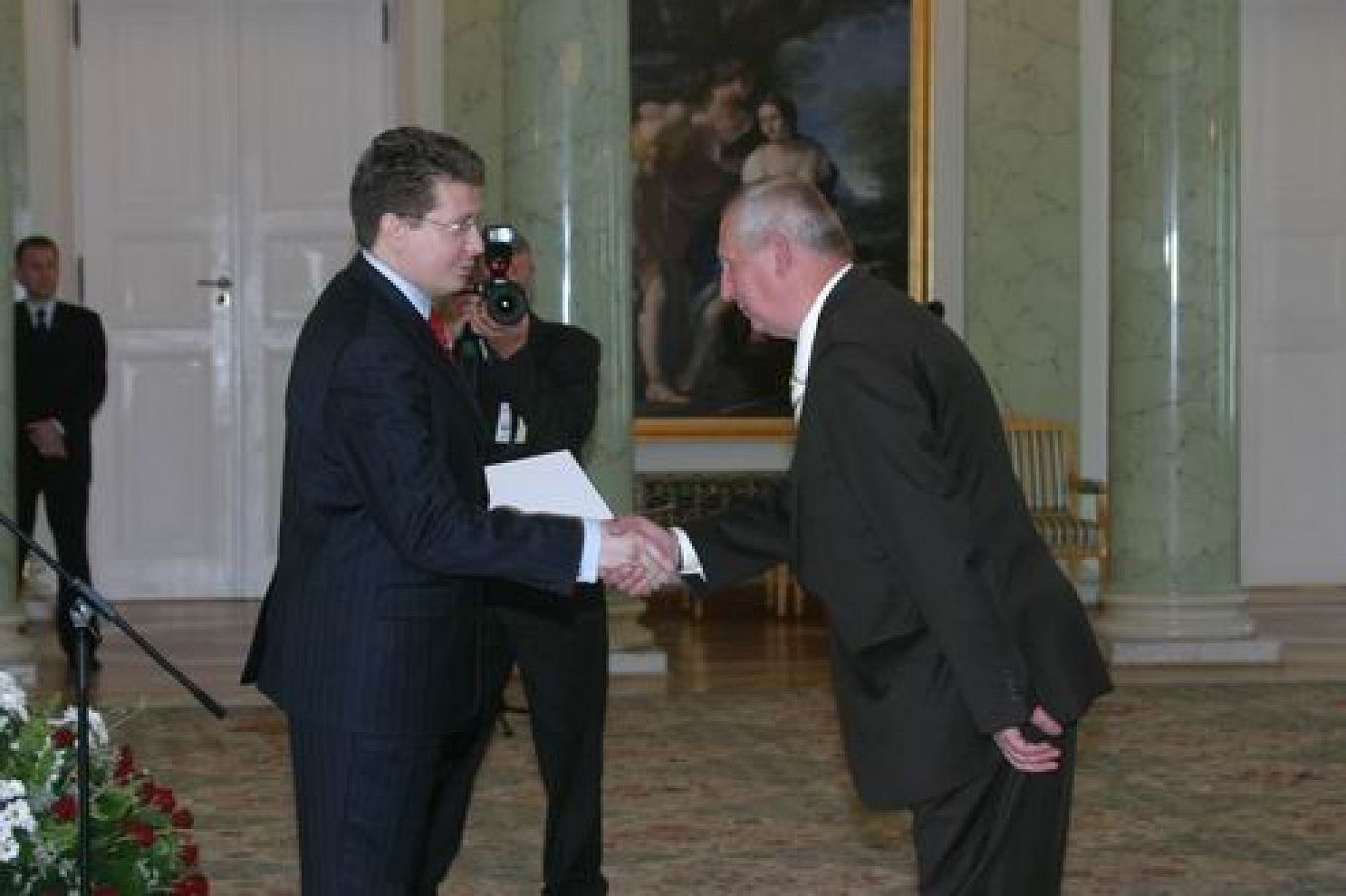 1999577337.jpg