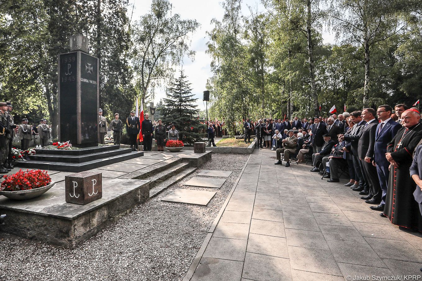 dwnld17_07_andrzej_duda_godzina_w__gloria_victis_js__3701.jpg