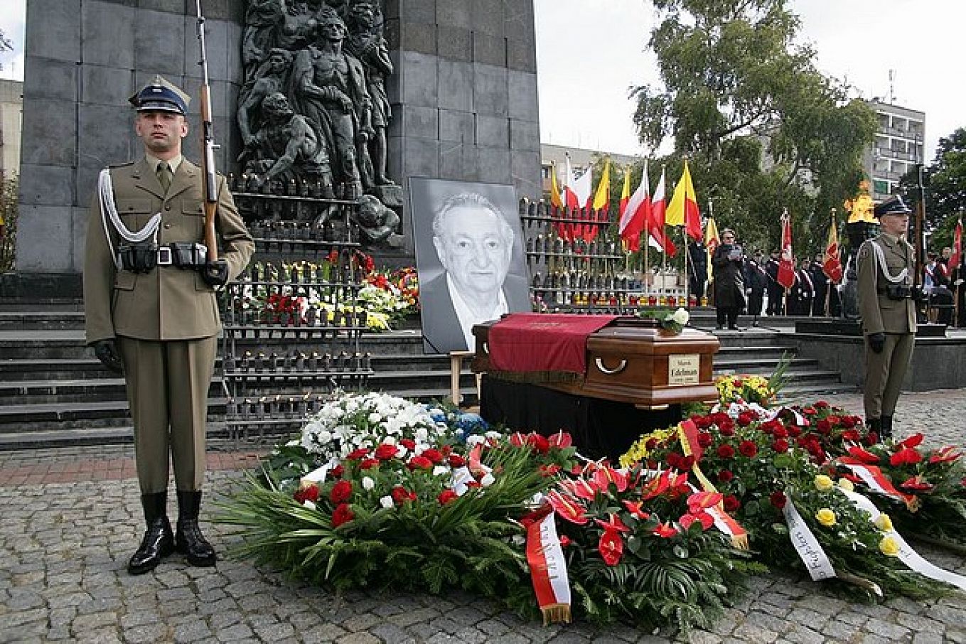 1940462186.jpg