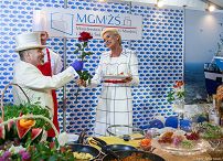 dwnld047_57_sma_7851.jpg