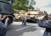 dwnld36_02_prezydent_andrzej_duda_defilada_3maja_ks.jpg