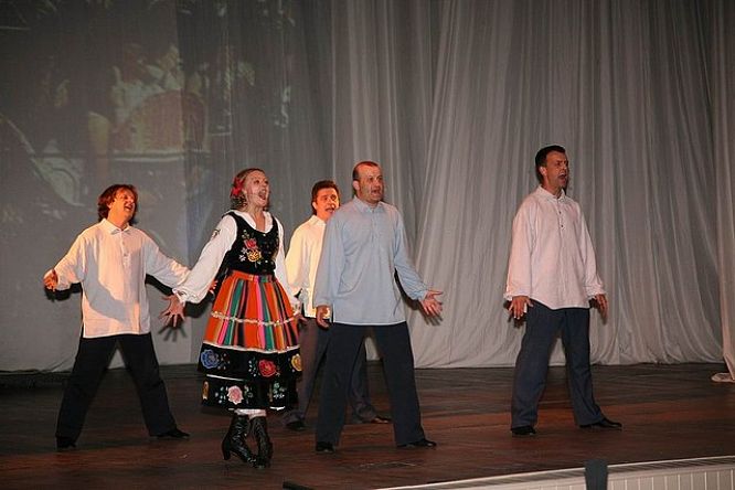 1213054177.jpg