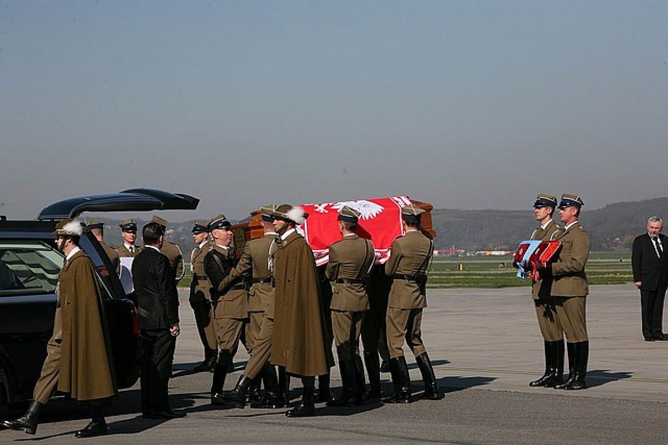 469220110.jpg