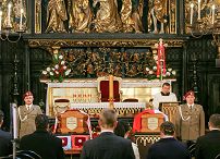 dwnld74_rocznica_katastrofy_smolenskiej_20100418_funeral217.jpg