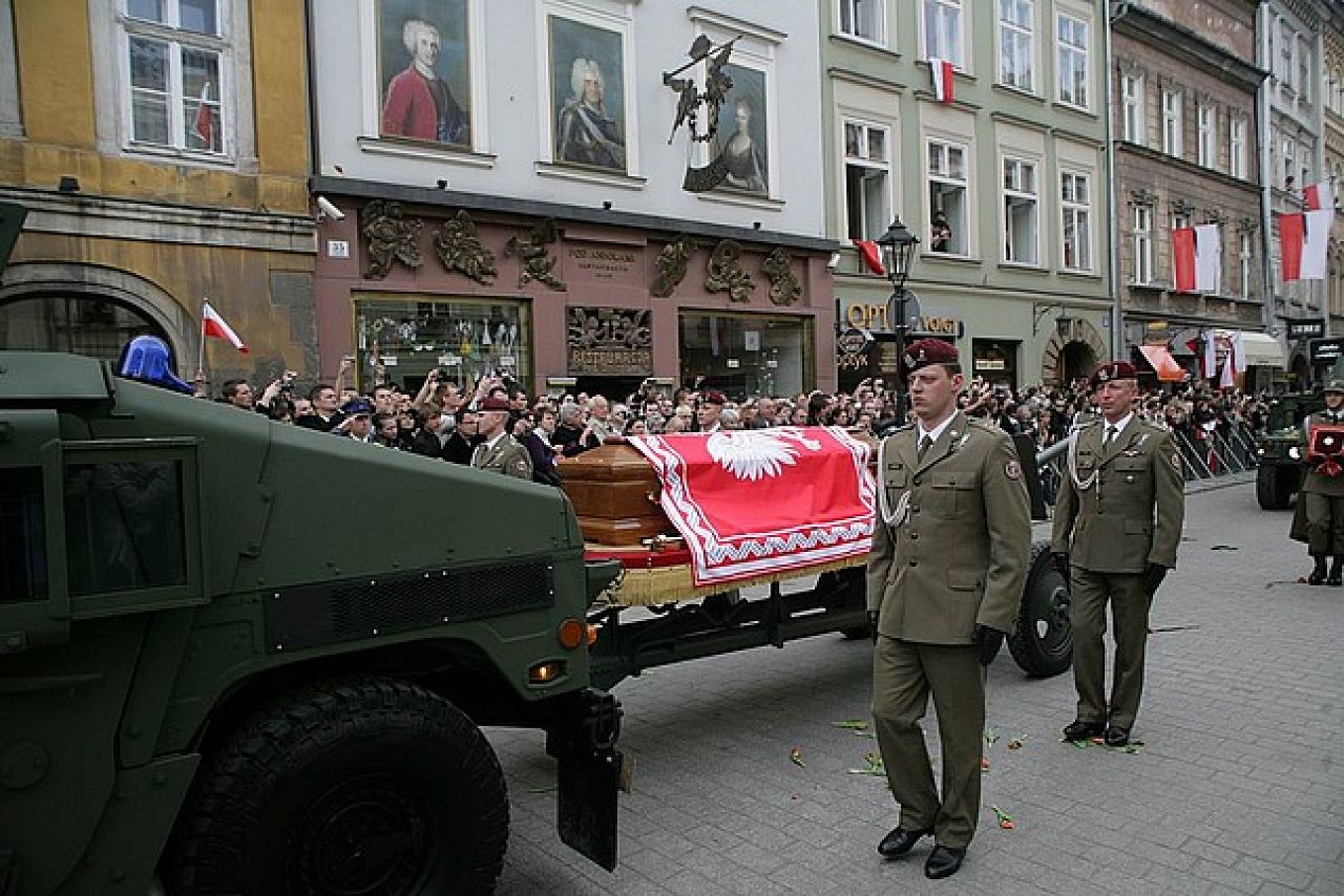 1937269415.jpg