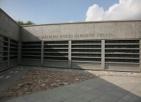 1055255276.jpg