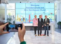 dwnld63_12_andrzej_duda_google_usa_gjb_4428.jpg