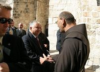 136180863.jpg