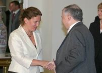 899261474.jpg