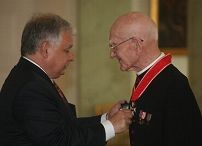 173090257.jpg