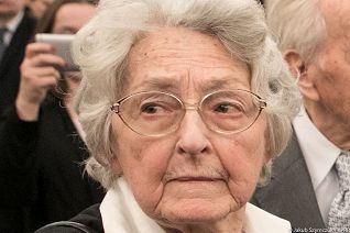 o1959832775.jpg