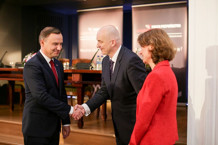o159787988.jpg