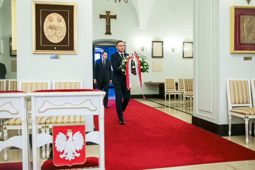 o1811370896.jpg