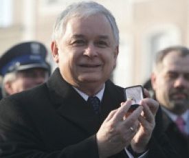 727607611.jpg