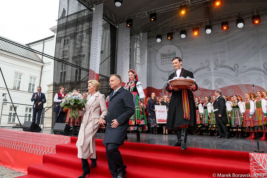 o1525100195.jpg