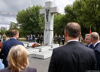o1004977845.jpg