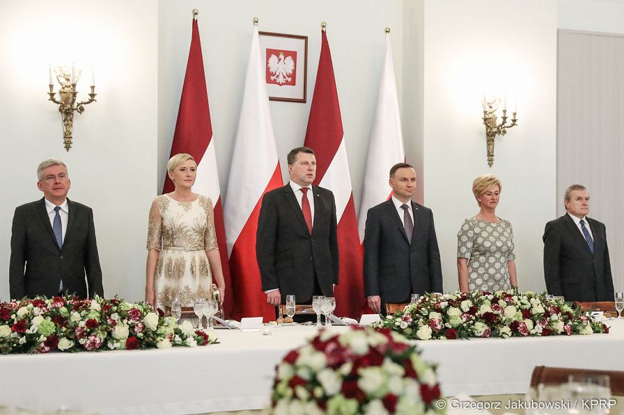 o311071797.jpg