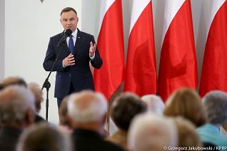o6383729.jpg