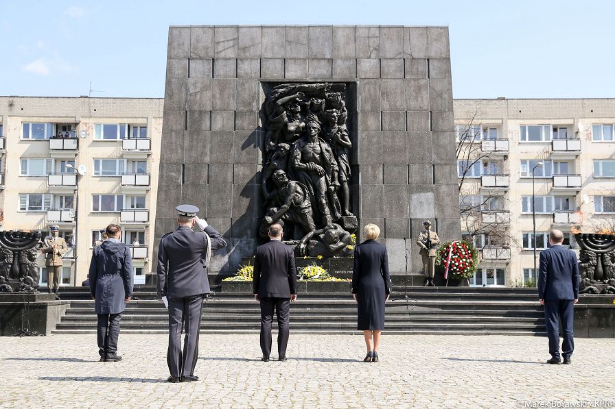 o1466533882.jpg