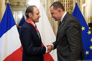 o171777769.jpg
