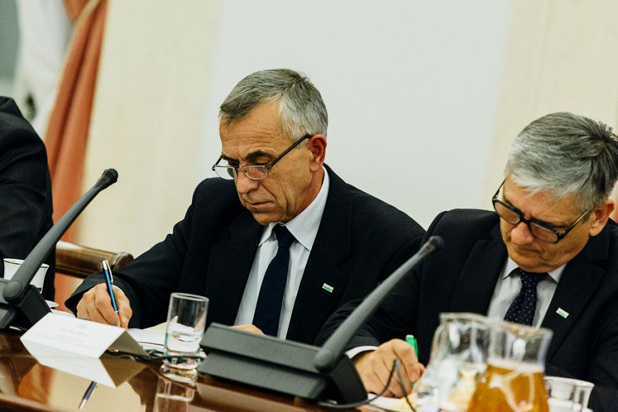 o600339244.jpg
