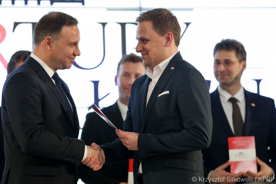 o42925136.jpg