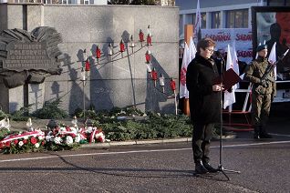 o2118099090.jpg
