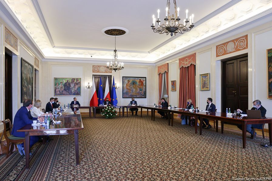 o412750720.jpg