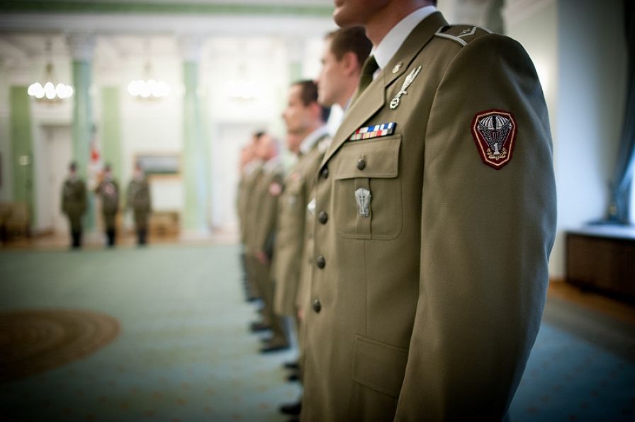 o1943552442.jpg