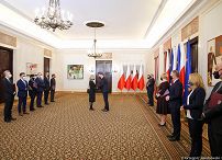 o35716779.jpg