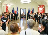 o175619128.jpg